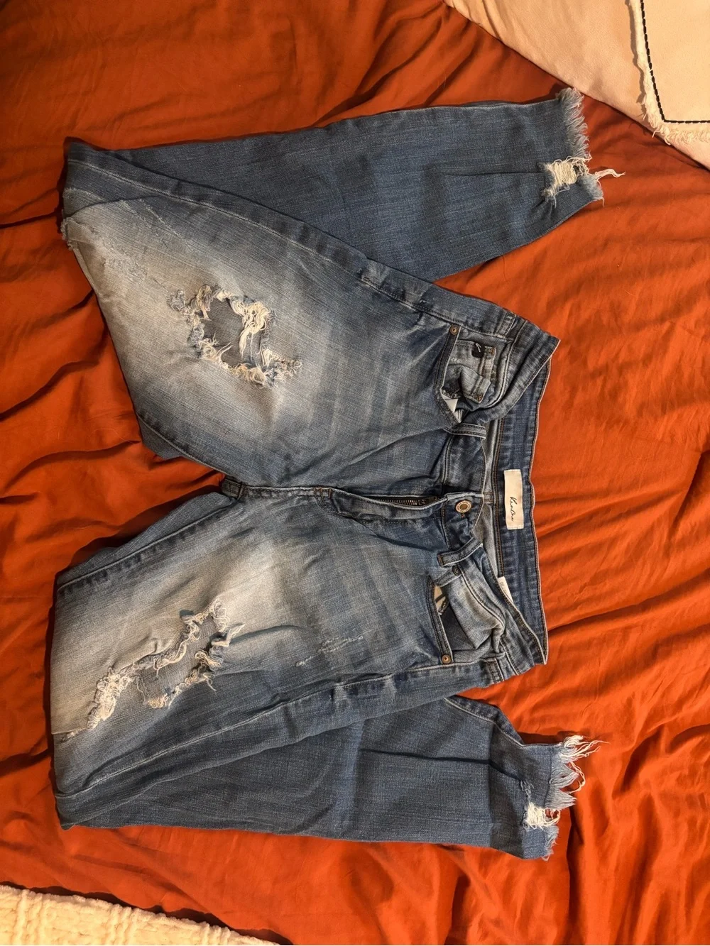 Distressed Light Blue Women's Jeans - Relaxed Fit